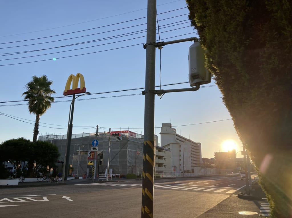 マクドナルド246鷺沼店のドライブスルー休止